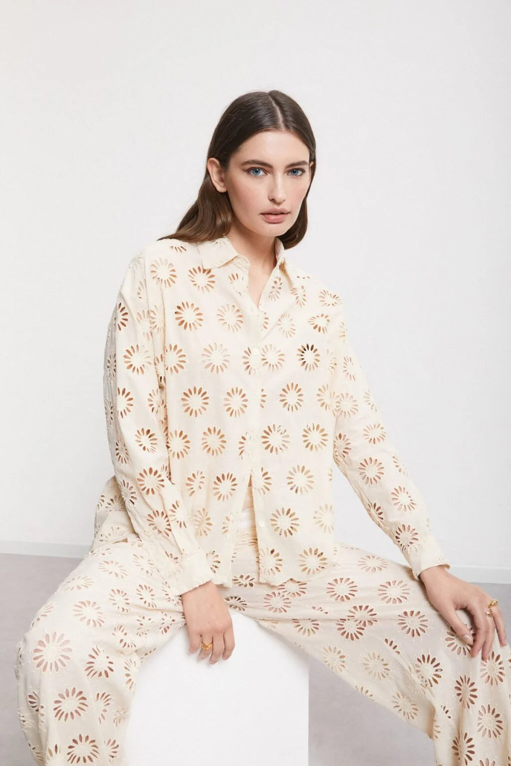 Cutwork embroidery detail pants