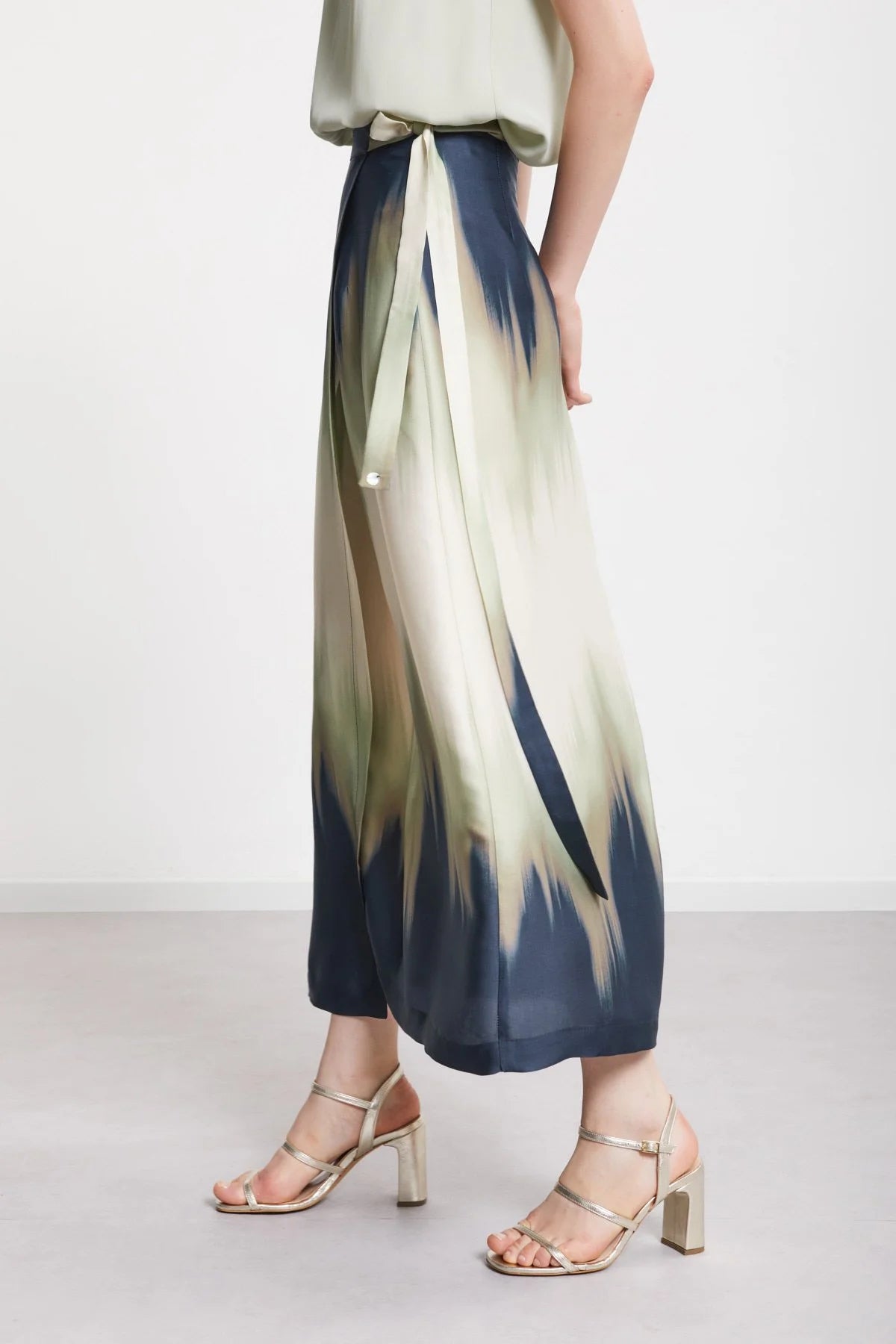 Fluid Ombre Viscose Wrap Skirt