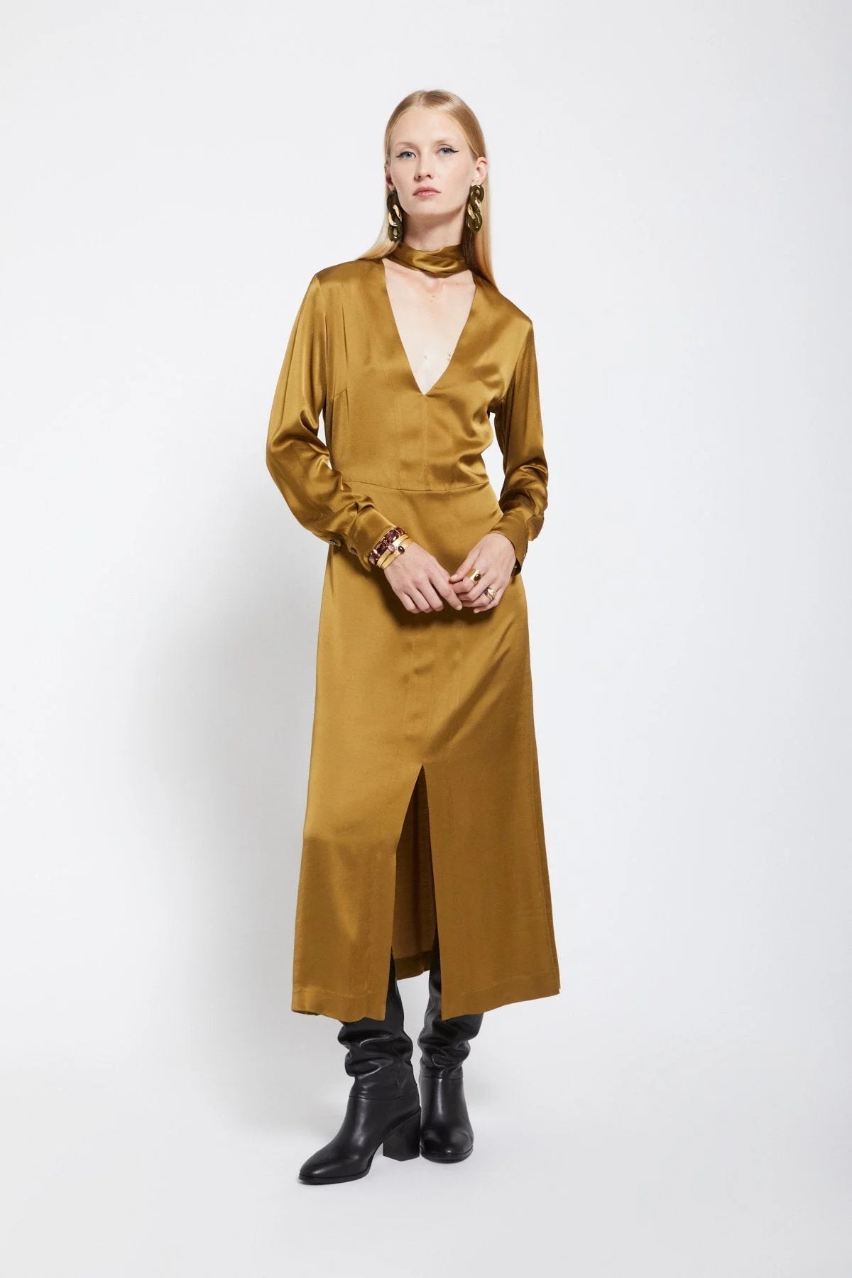 Pure Viscose long dress with V neck