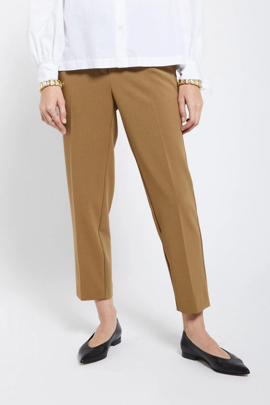 Ottod’Ame camel brown ankle-length tailored trousers with a straight-leg fit.